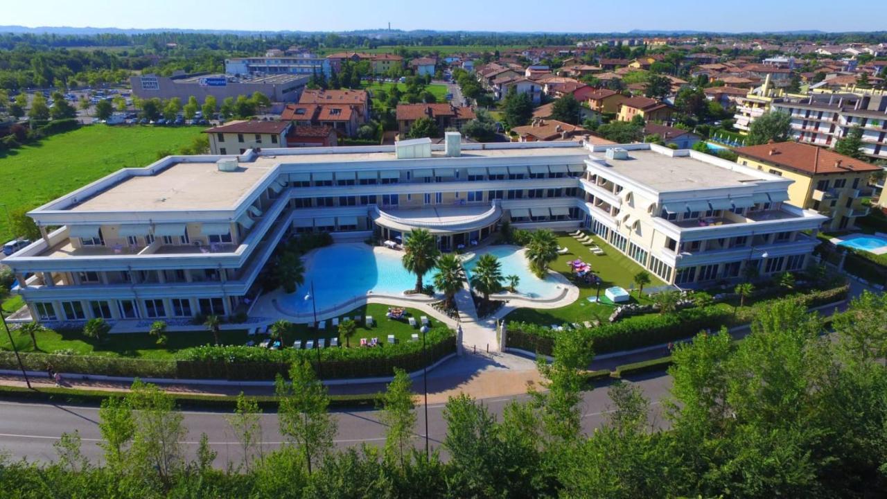 Appartamento Du Lac 1 Desenzano del Garda Exterior foto